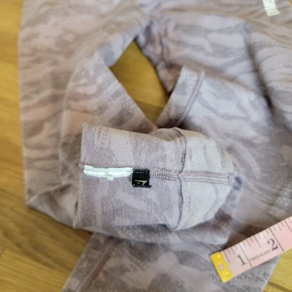 Gymshark Adapt Animal Seamless Gym Activewear Leggings Purple Zebra XS - Picture 9 of 13